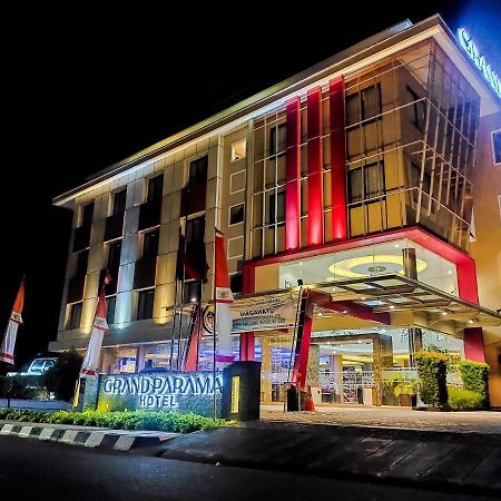 Grand Parama Hotel Tanjung Redep Экстерьер фото