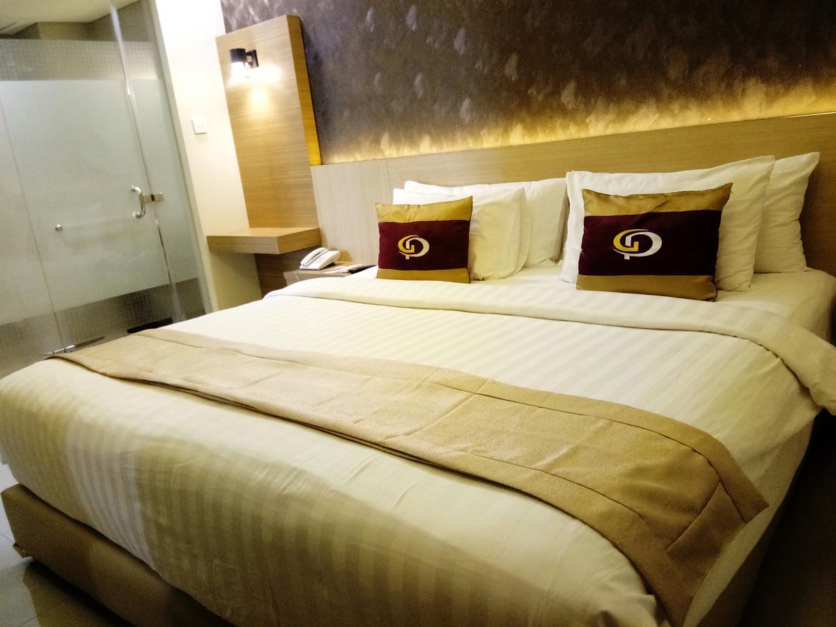 Grand Parama Hotel Tanjung Redep Экстерьер фото
